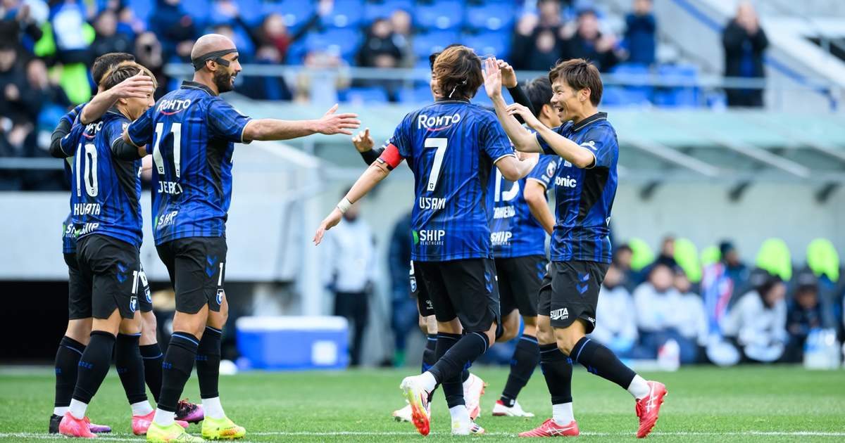 邮报：曼联将在主场提供客场比赛直播观赛服务，每场收25英镑